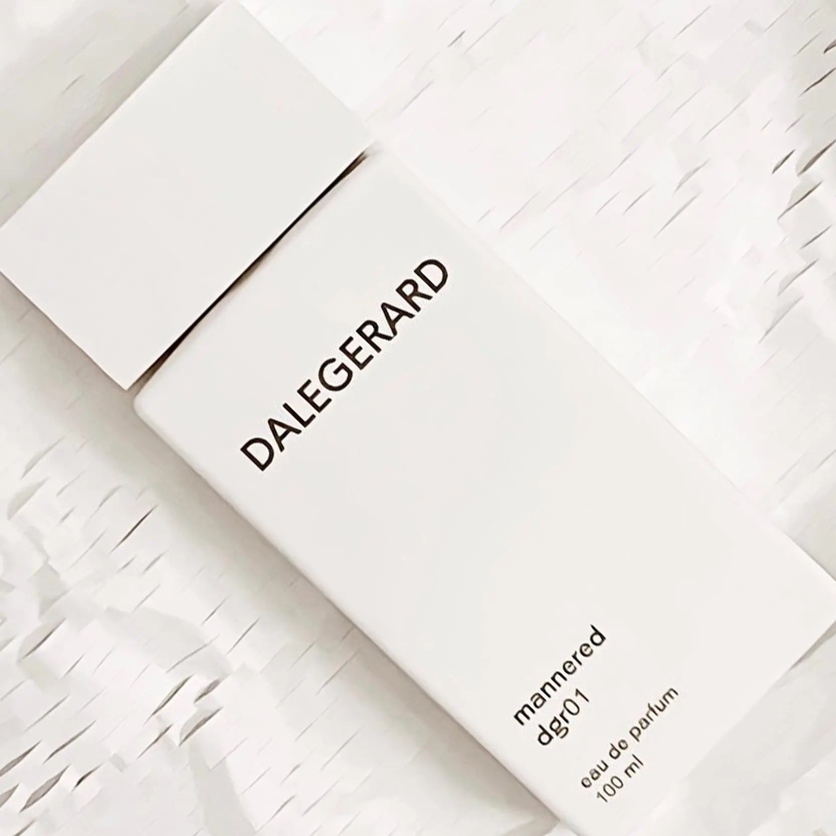 dgr01 mannered | Eau de Parfum - NEVERABORE